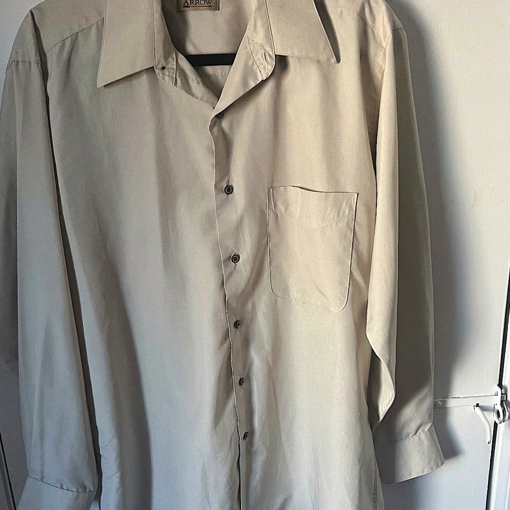 Arrow Men’s Button-Down Shirt, size M 15-15½/32-33